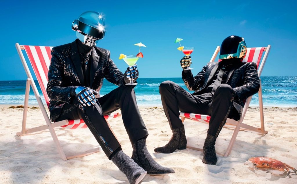 daft-punk-beach-cocktails